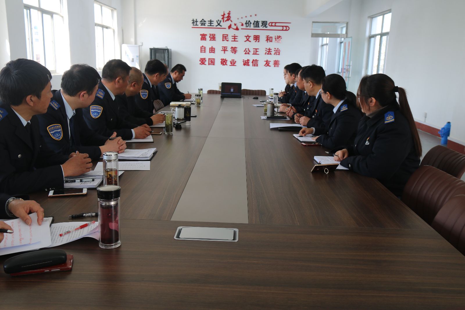 公交集團(tuán)權(quán)屬單位開(kāi)展黨員學(xué)習(xí)日活動(dòng)